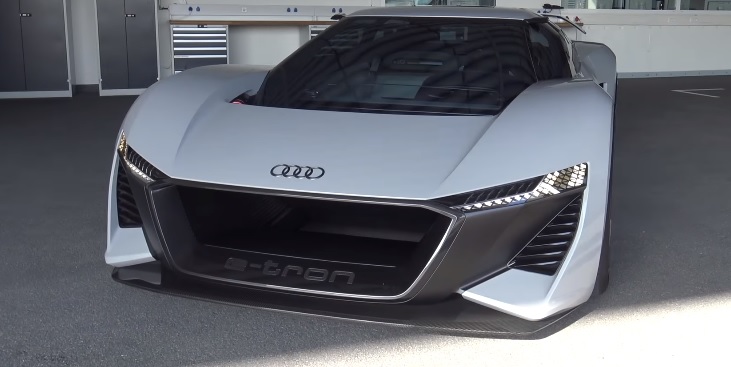 Audi Konsept Modeli AI-RACE ile Geleceğe Yatırım Yapıyor!