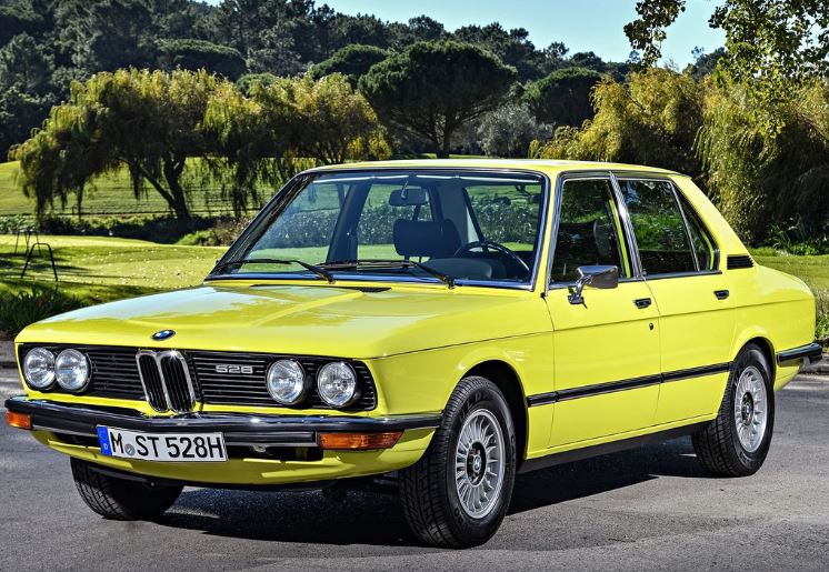 BMW ilk 5 Serisi