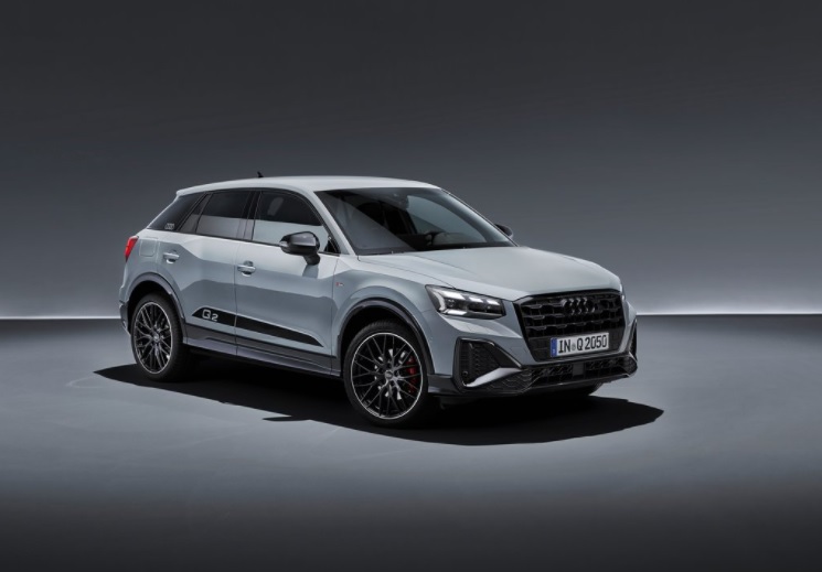 2025 Audi Q2 1.5 FSI S Line Karşılaştırması