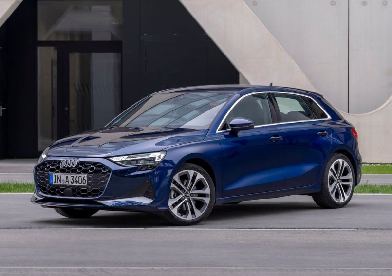 2024 Audi Yeni A3 Hatchback 5 Kapı 1.5 TFSI (150 HP) S Line S-Tronic Özellikleri - arabavs.com