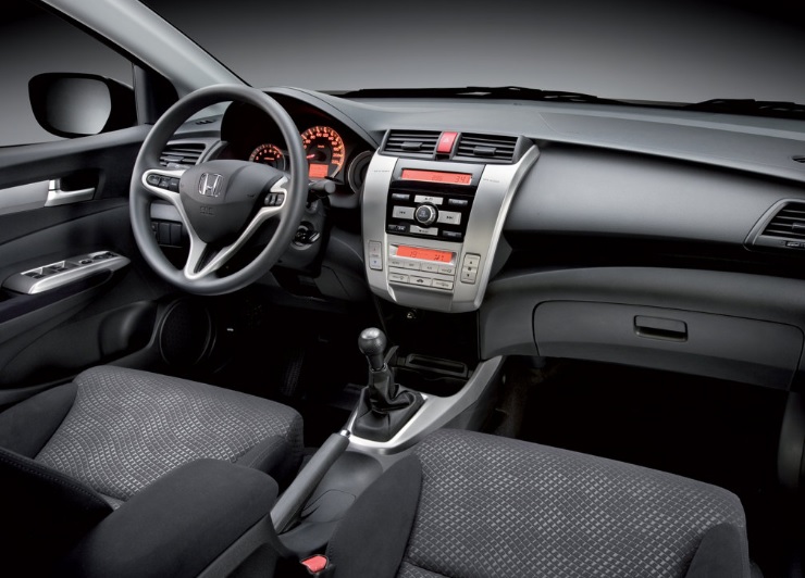 2011 Honda City Sedan 1.4 (100 HP) LS Manuel Özellikleri - arabavs.com