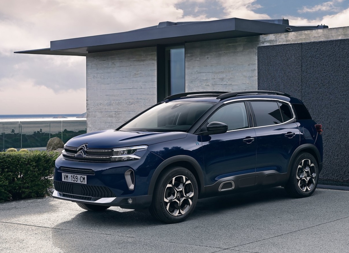 2025 Citroen C5 Aircross SUV 1.2 Hybrid (145 HP) Max eDCS6 Özellikleri - arabavs.com