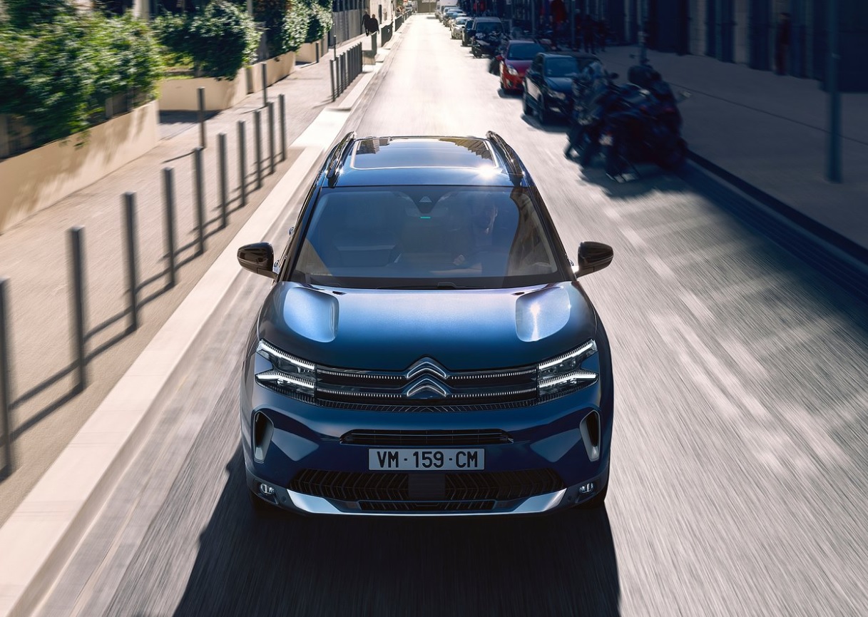 2025 Citroen C5 Aircross SUV 1.2 Hybrid (145 HP) Max eDCS6 Özellikleri - arabavs.com