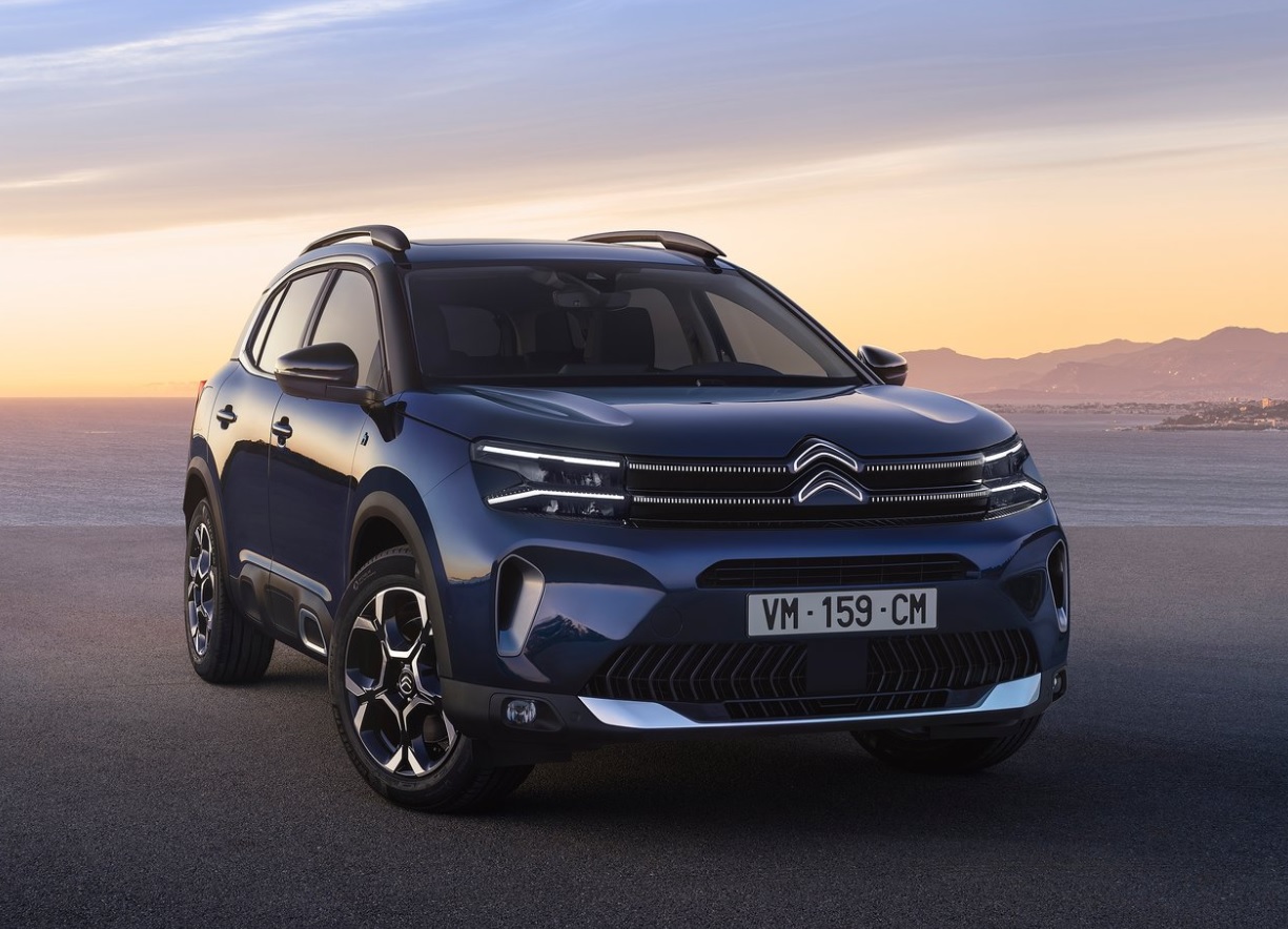 2025 Citroen C5 Aircross SUV 1.2 Hybrid (145 HP) Max eDCS6 Özellikleri - arabavs.com