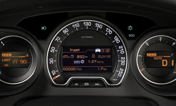 2014 Citroen C5 Sedan 1.6 HDI (112 HP) Confort Manuel Özellikleri - arabavs.com