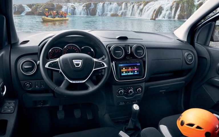 2020 Dacia Lodgy Mpv 1.5 BluedCi 5K (95 HP) Laureate Manuel Özellikleri - arabavs.com