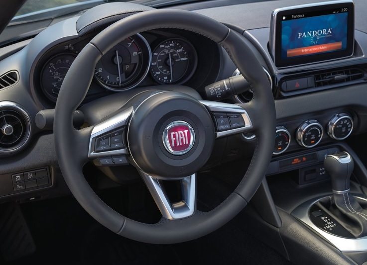 2017 Fiat 124 Spider Cabrio 1.4 T Multiair (140 HP) Lusso AT Özellikleri - arabavs.com