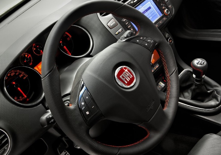 2014 Fiat Bravo Hatchback 5 Kapı 1.6 Multijet (120 HP) Easy Dualogic Özellikleri - arabavs.com