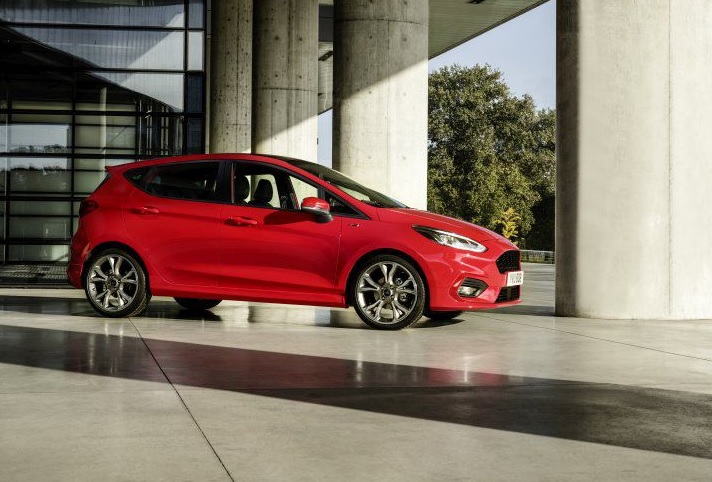 2018 Ford Fiesta Hatchback 5 Kapı 1.0 (100 HP) Titanium AT Özellikleri - arabavs.com
