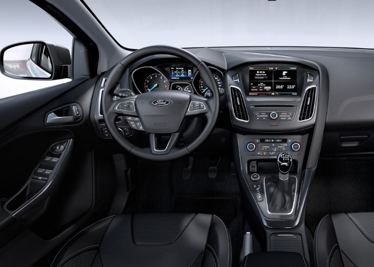 2015 Ford Focus HB Hatchback 5 Kapı 1.6 TDCI (115 HP) Style Manuel Özellikleri - arabavs.com