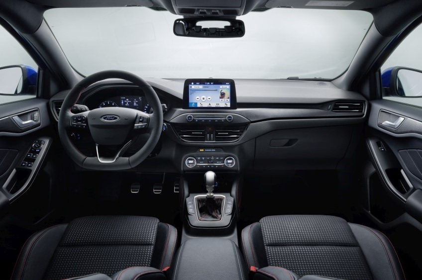 2018 Ford Yeni Focus HB Hatchback 5 Kapı 1.5 TDCi (120 HP) Trend X Otomatik Özellikleri - arabavs.com