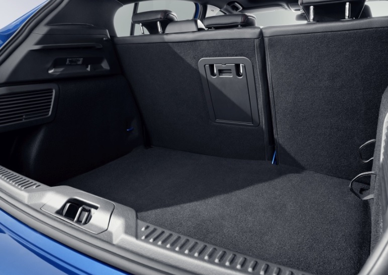 2018 Ford Yeni Focus HB Hatchback 5 Kapı 1.5 TDCi (120 HP) Titanium Otomatik Özellikleri - arabavs.com