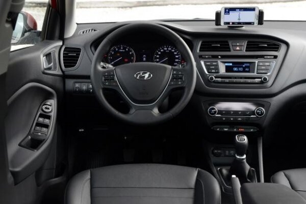 2018 Hyundai i20 Hatchback 5 Kapı 1.2 (84 HP) Style Manuel Özellikleri - arabavs.com