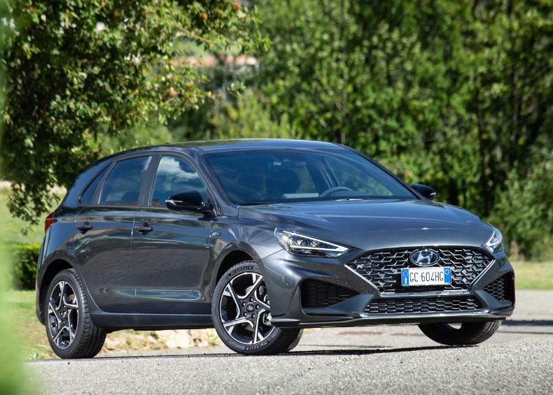 2026 Hyundai i30 1.6 TGDI 150 HP Comfort DCT Özellikleri - arabavs.com