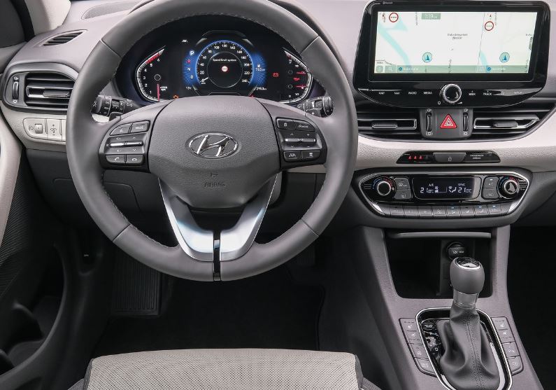 2026 Hyundai i30 Hatchback 5 Kapı 1.6 TGDI (150 HP) Comfort DCT Özellikleri - arabavs.com