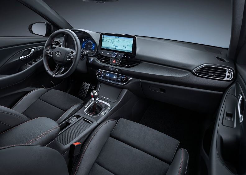 2026 Hyundai i30 Hatchback 5 Kapı 1.6 TGDI (150 HP) Comfort DCT Özellikleri - arabavs.com