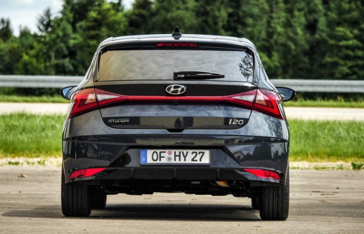 2021 Hyundai i20 Hatchback 5 Kapı 1.4 MPI (100 HP) Jump AT Özellikleri - arabavs.com