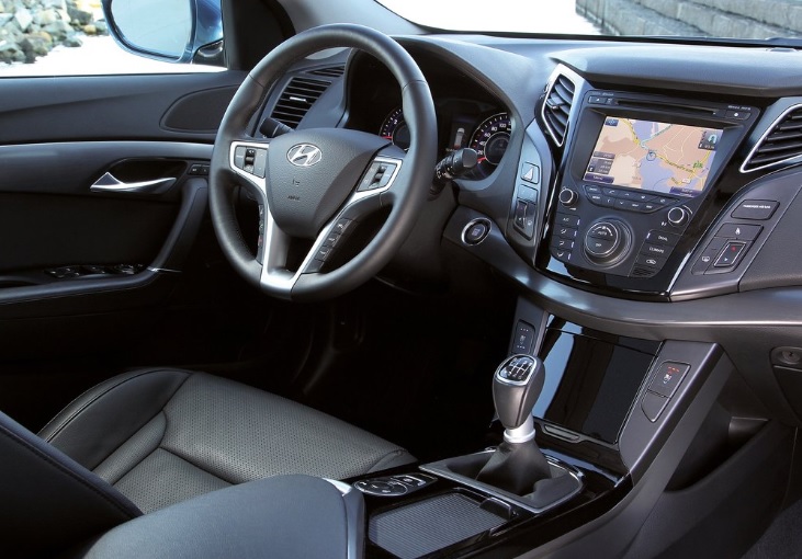 2015 Hyundai i40 Sedan 1.6 GDI (135 HP) Prime Manuel Özellikleri - arabavs.com