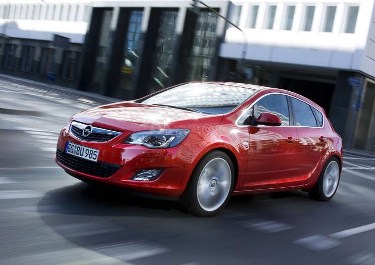 2014 Opel Astra Hatchback 5 Kapı 1.6 CDTI SS (136 HP) Cosmo Manuel Özellikleri - arabavs.com