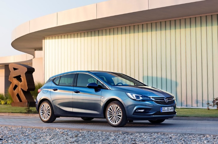 2019 Opel Astra 1.6 CDTI Excellence Karşılaştırması