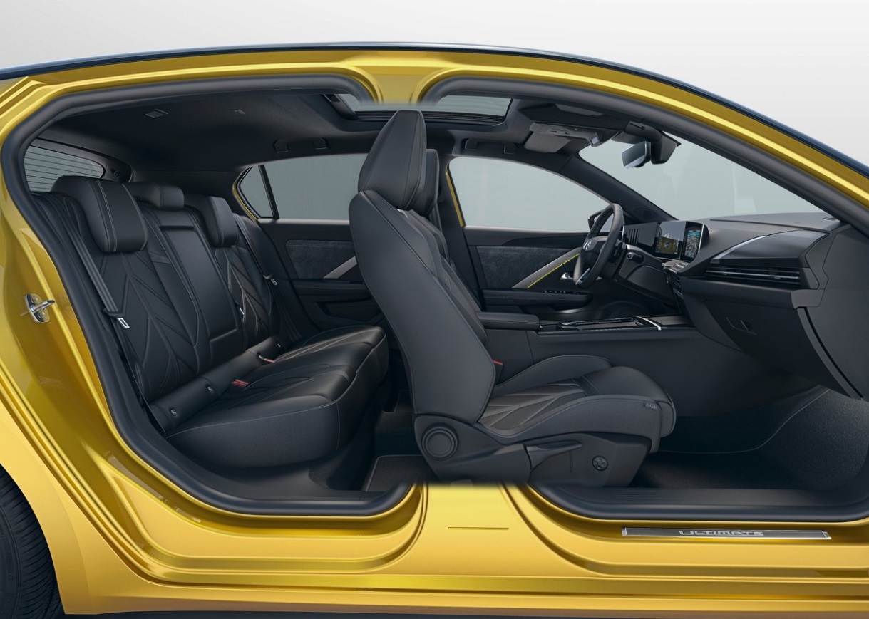 2024 Opel Astra Hatchback 5 Kapı 1.2 Turbo (130 HP) Edition Manuel Özellikleri - arabavs.com