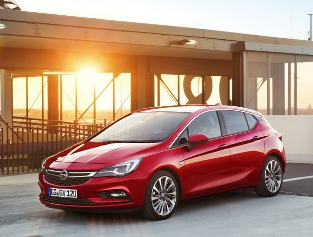 2018 Opel Astra Hatchback 5 Kapı 1.4  (150 HP) OPC Line Sport AT Özellikleri - arabavs.com