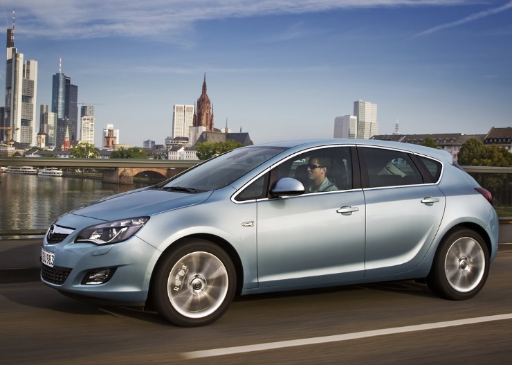 2015 Opel Astra Hatchback 5 Kapı 1.4 (140 HP) Cosmo Manuel Özellikleri - arabavs.com