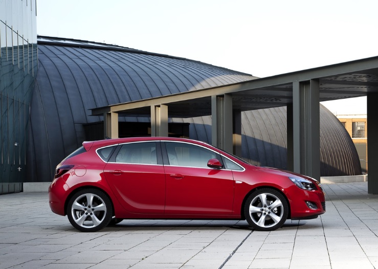 2015 Opel Astra Hatchback 5 Kapı 1.6 CDTI (110 HP) Active Enjoy Manuel Özellikleri - arabavs.com