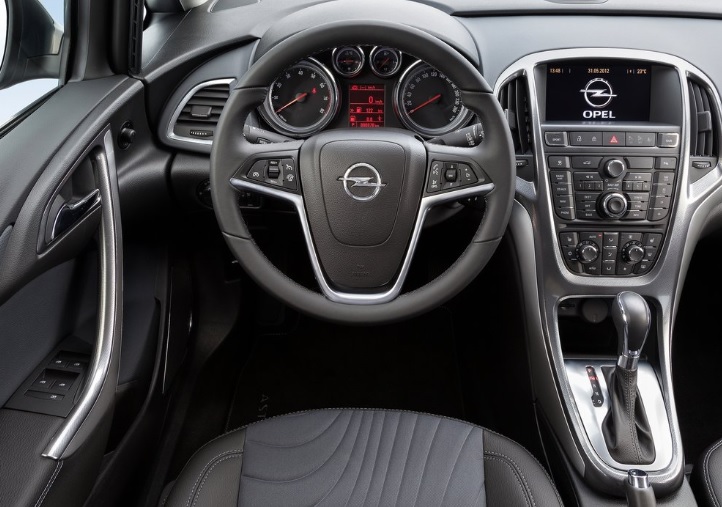 2019 Opel Astra Sedan Sedan 1.4 (140 HP) Design Otomatik Özellikleri - arabavs.com