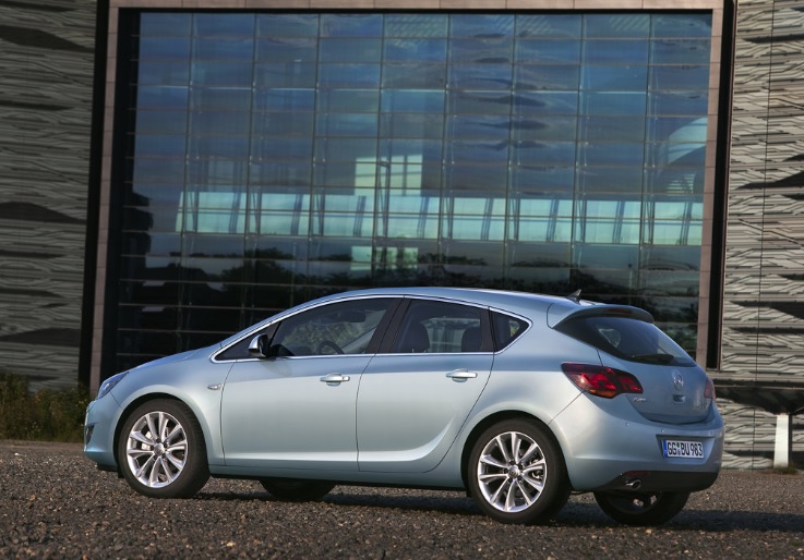 2014 Opel Astra Hatchback 5 Kapı 1.4 T (140 HP) Sport Active Select AT Özellikleri - arabavs.com