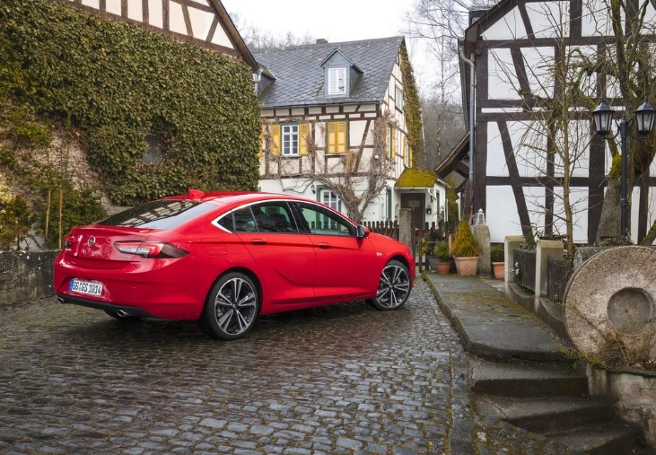2020 Opel Insignia Sedan 1.6 CDTI (136 HP) Exclusive AT Özellikleri - arabavs.com