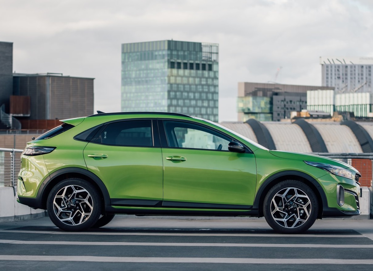 2026 Kia XCeed SUV 1.6 (150 HP) Elegance DCT Özellikleri - arabavs.com