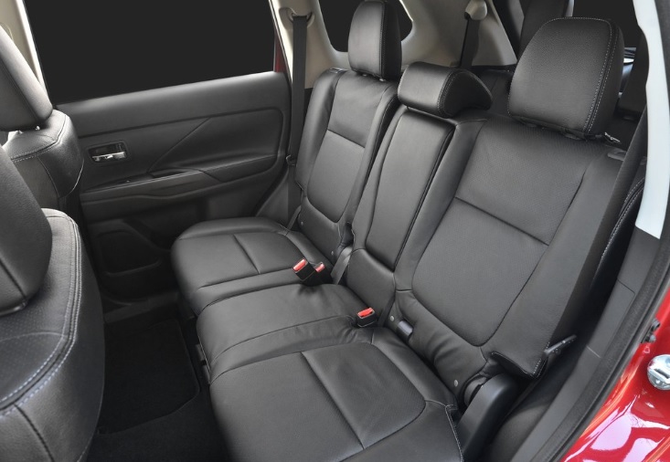 2016 Mitsubishi Outlander SUV 2.0 (150 HP) Instyle CVT Özellikleri - arabavs.com