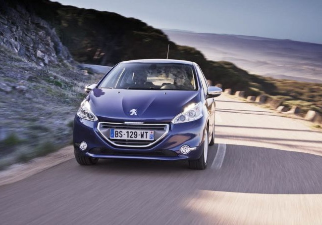 2015 Peugeot 208 Hatchback 5 Kapı 1.0 (68 HP) Access Manuel Özellikleri - arabavs.com