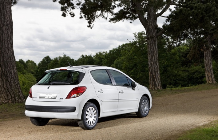 2012 Peugeot 207 Hatchback 5 Kapı 1.4 VTi (95 HP) Active Manuel Özellikleri - arabavs.com
