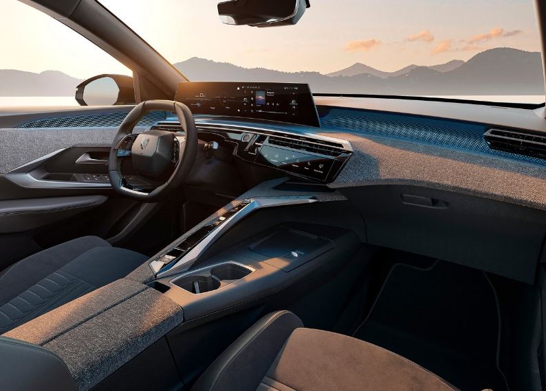 2026 Peugeot 3008 SUV 1.2 Hybrid (145 HP) Allure eDCS Özellikleri - arabavs.com