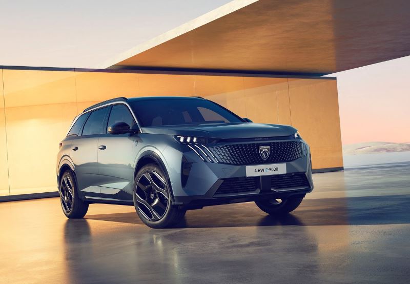 2026 Peugeot 5008 1.2 Hybrid 145 HP Allure eDCS Özellikleri - arabavs.com