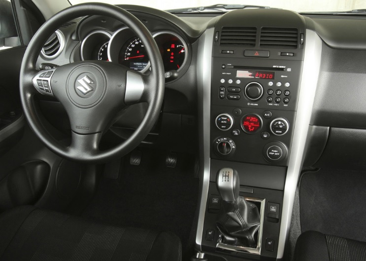 2013 Suzuki Grand Vitara SUV 2.4 (169 HP) JLX AT Özellikleri - arabavs.com