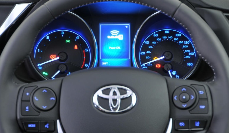 2018 Toyota Auris Hatchback 5 Kapı 1.33 (99 HP) Life Manuel Özellikleri - arabavs.com