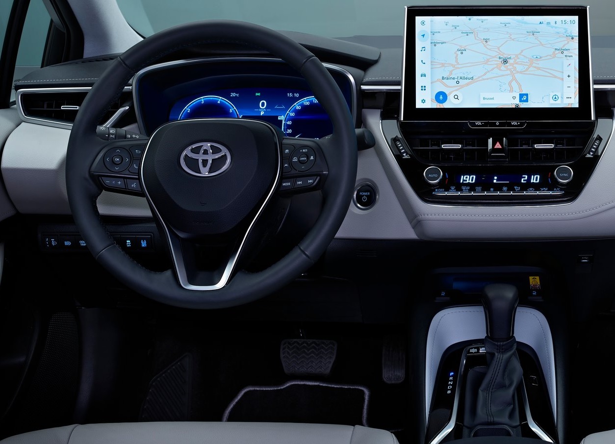 2024 Toyota Corolla Sedan 1.8 Hybrid (98 HP) Dream e-CVT Özellikleri - arabavs.com
