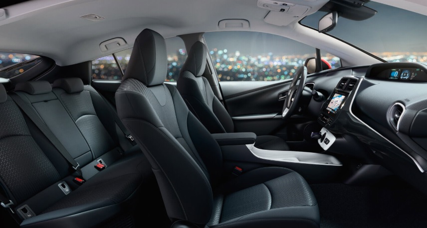 2018 Toyota Prius Sedan 1.8 (122 HP) Premium e-CVT Özellikleri - arabavs.com