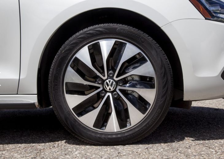 2015 Volkswagen Jetta Sedan 1.4 TSI (125 HP) Comfortline Manuel Özellikleri - arabavs.com