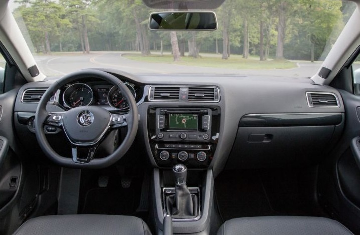 2015 Volkswagen Jetta Sedan 1.2 TSI (105 HP) Comfortline Manuel Özellikleri - arabavs.com