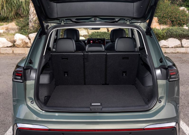 2026 Volkswagen Tiguan SUV 1.5 eTSI (150 HP) Elegance DSG Özellikleri - arabavs.com