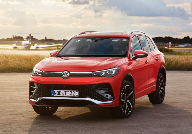 2026 Volkswagen Tiguan SUV 1.5 eTSI (150 HP) Elegance DSG Özellikleri - arabavs.com