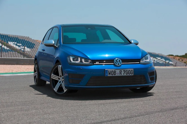 2015 Volkswagen Golf Hatchback 5 Kapı 1.2 TSI (110 HP) Midline Plus Manuel Özellikleri - arabavs.com