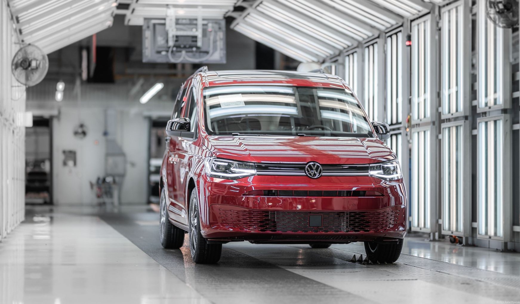 2022 Volkswagen Caddy Kombi 2.0 TDI (122 HP) Life DSG Özellikleri - arabavs.com