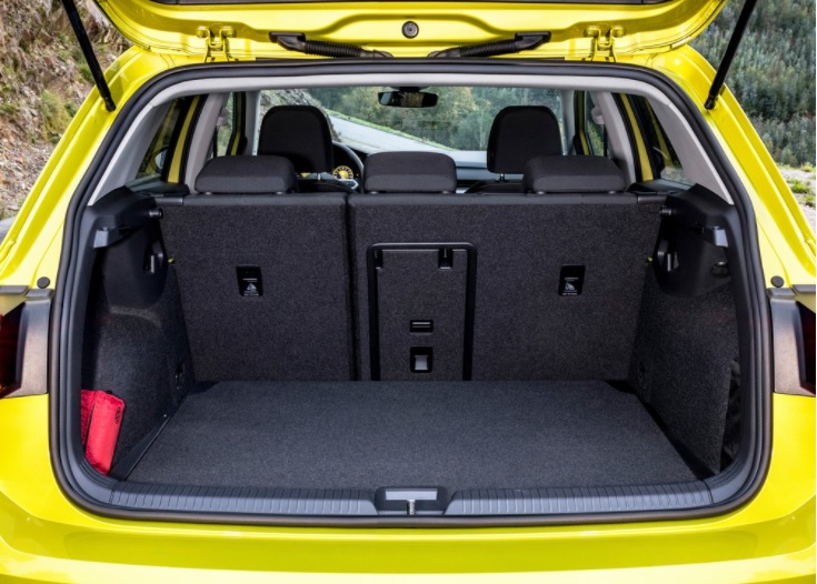 2024 Volkswagen Golf Hatchback 5 Kapı 1.0 eTSI (110 HP) Life DSG Özellikleri - arabavs.com