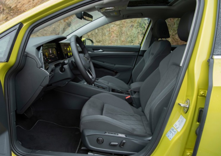 2021 Volkswagen Golf Hatchback 5 Kapı 1.0 eTSI (110 HP) Style DSG Özellikleri - arabavs.com