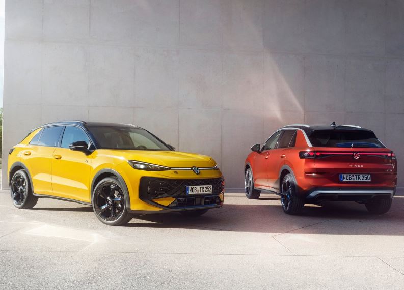 2026 Volkswagen T-Roc Crossover 1.5 eTSI ACT (150 HP) Style DSG Özellikleri - arabavs.com